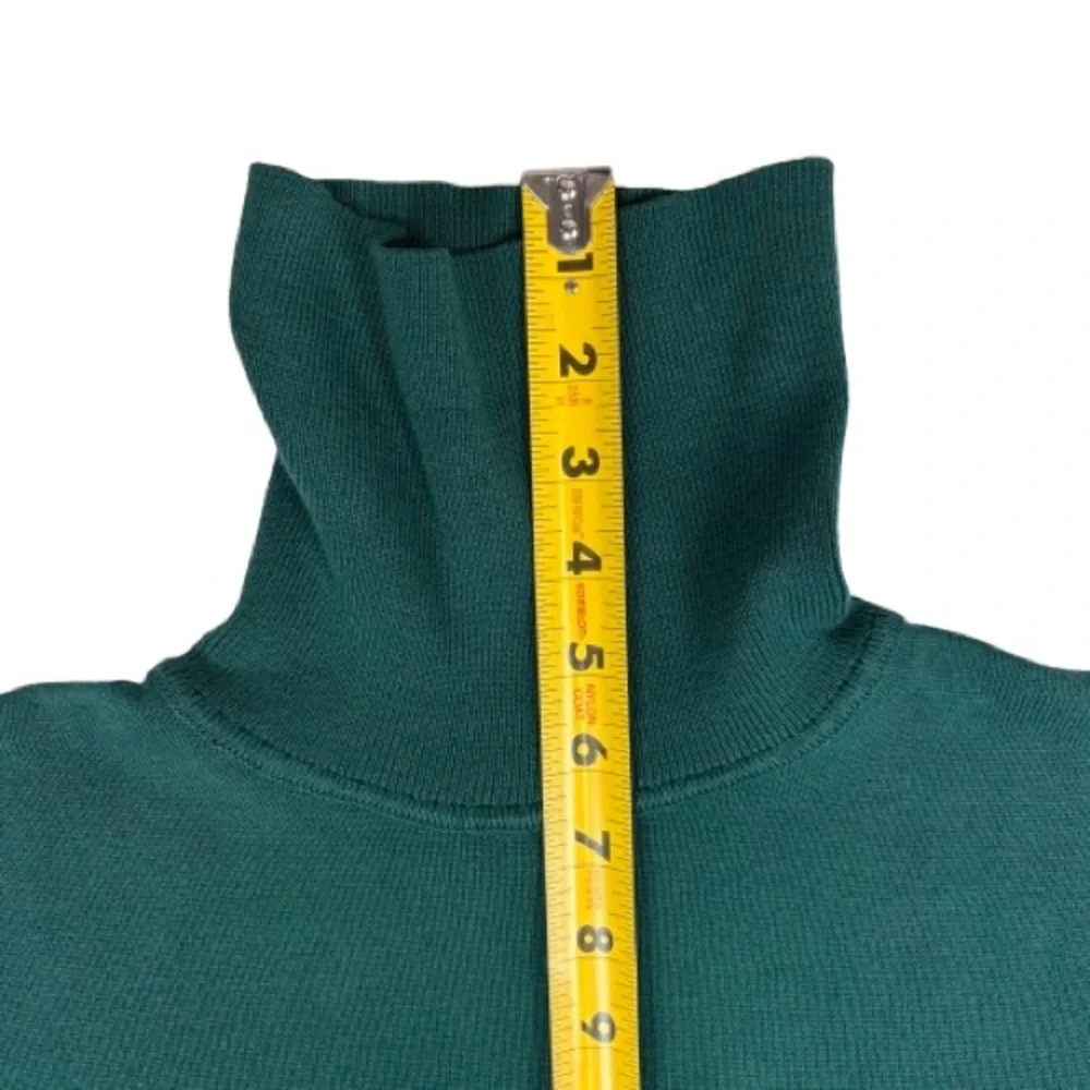 Madison Grey Emerald Green Cuffed Turtleneck Sweater L Rayon Blend Knit Pullover - Picture 3 of 10